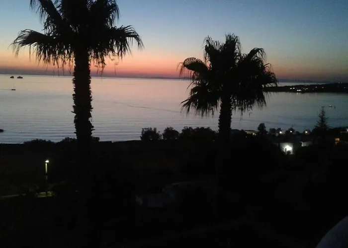 Three Palm House Apartamento