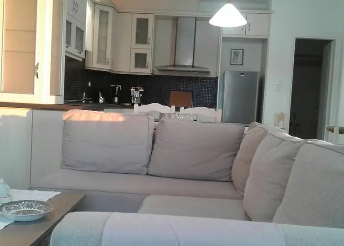 Three Palm House * פרספורוס